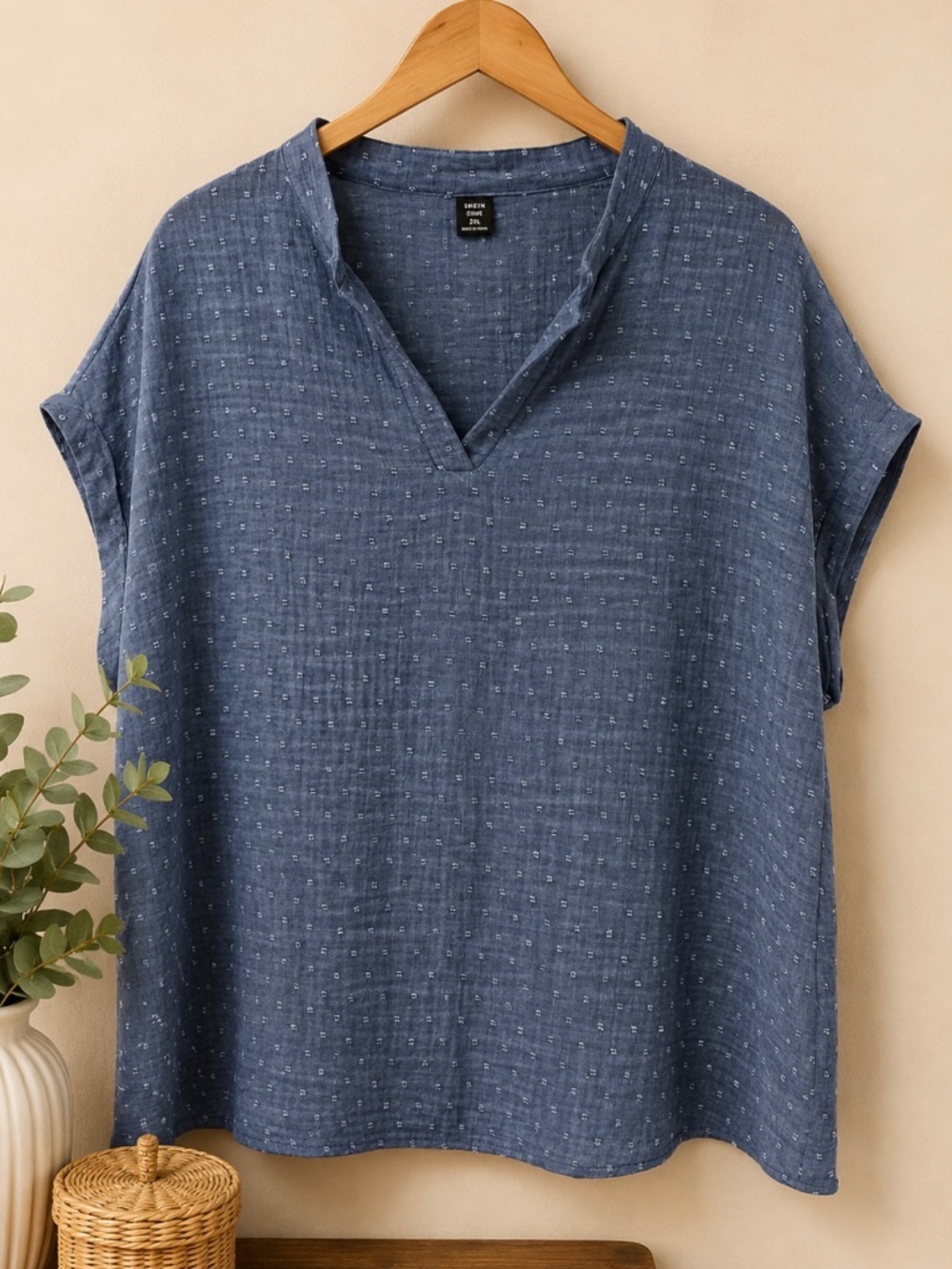 SHEIN Curve Light Blue Textured Blouse – Size 2XL